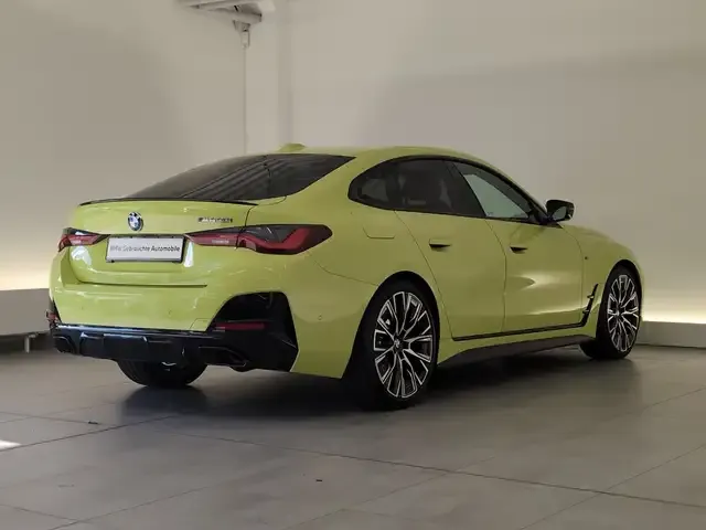 BMW 440