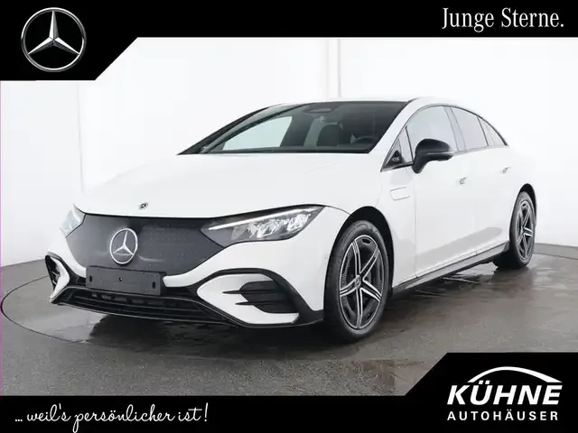 Mercedes-Benz EQE 300