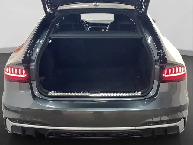 Audi S7