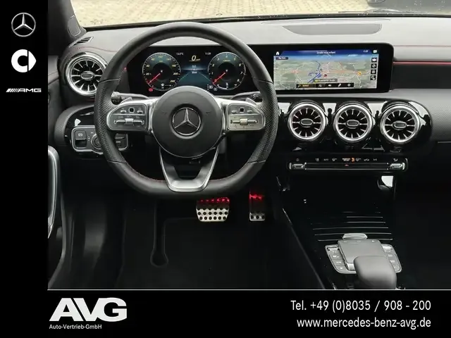 Mercedes-Benz CLA 200