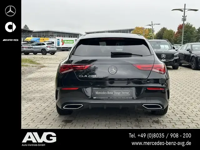 Mercedes-Benz CLA 200