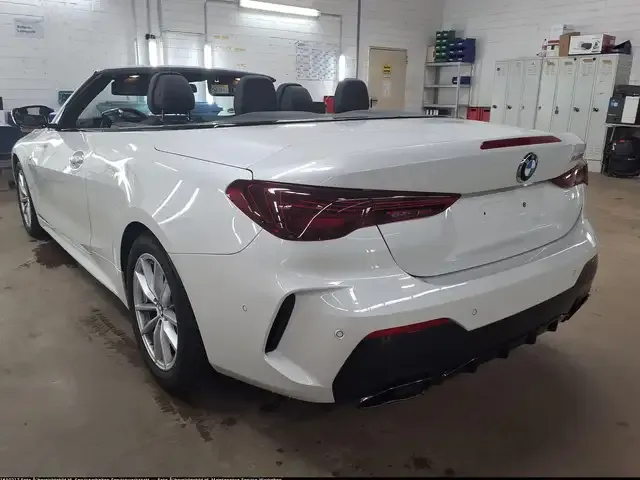 BMW 440
