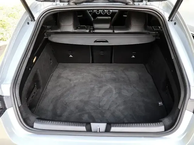 Mercedes-Benz CLA 220
