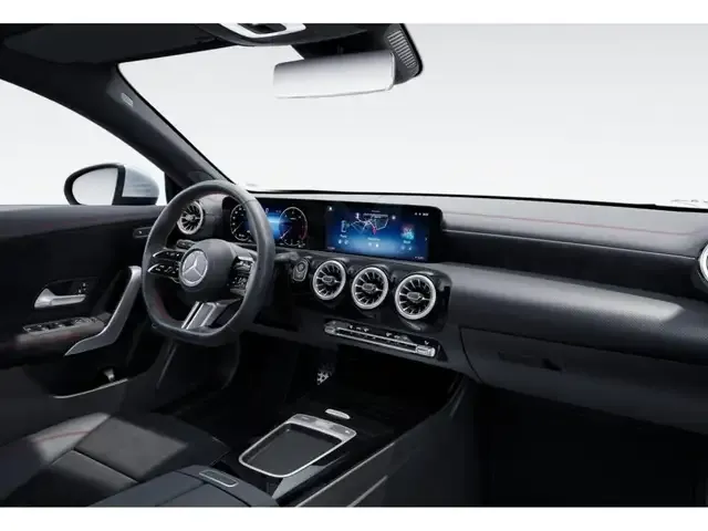 Mercedes-Benz CLA 220
