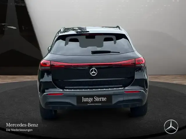 Mercedes-Benz EQA 300