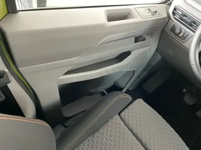 Volkswagen T7 Caravelle