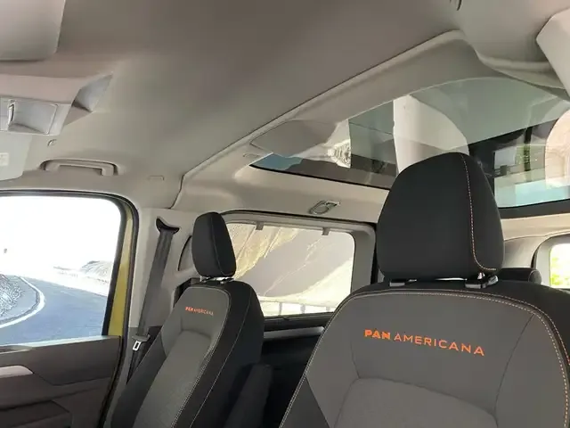 Volkswagen T7 Caravelle