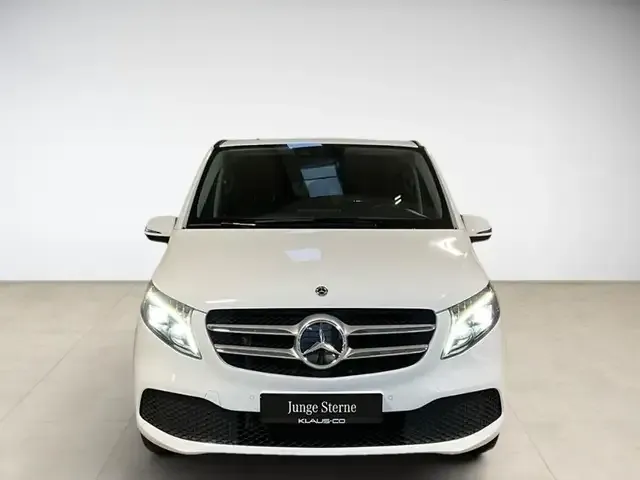 Mercedes-Benz V 250
