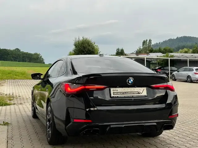 BMW 440