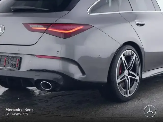 Mercedes-Benz CLA 35 AMG