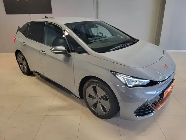 CUPRA Born