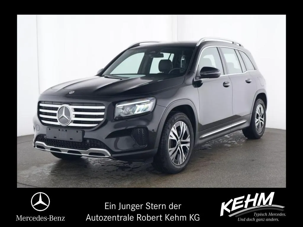 Mercedes-Benz GLB 200
