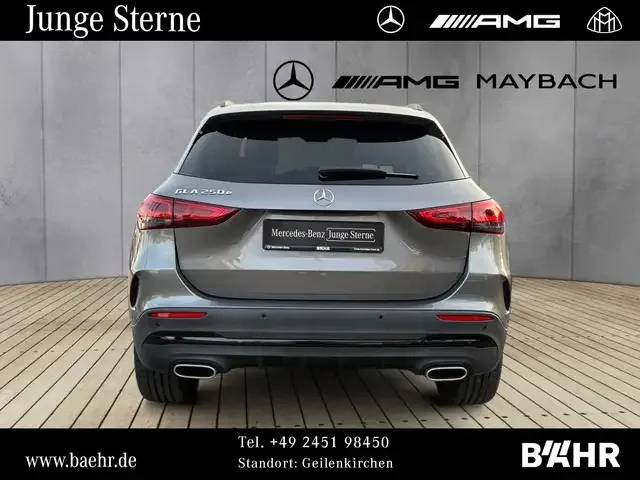 Mercedes-Benz GLA 250