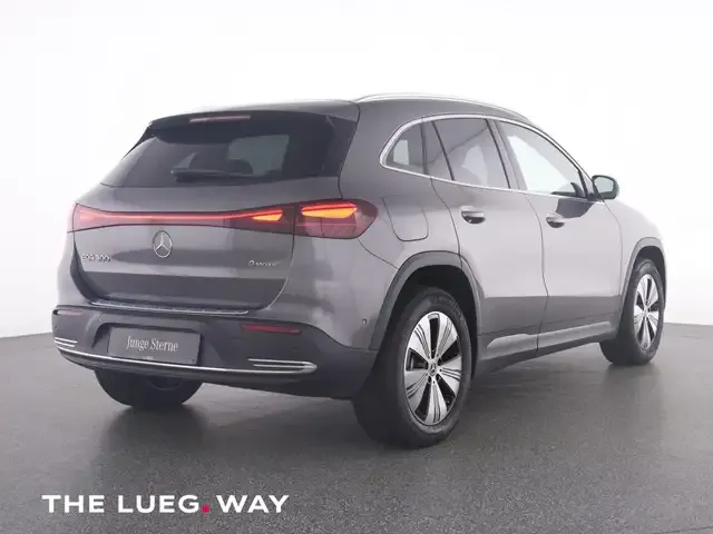 Mercedes-Benz EQA 300