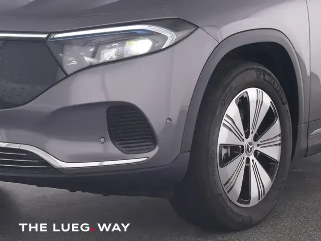 Mercedes-Benz EQA 300