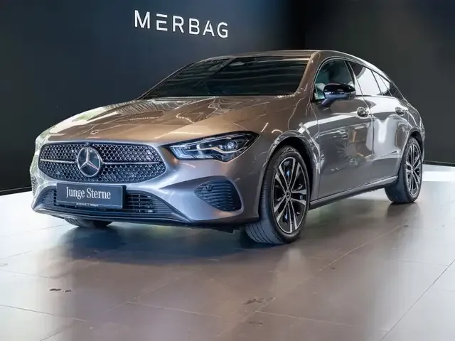 Mercedes-Benz CLA 180