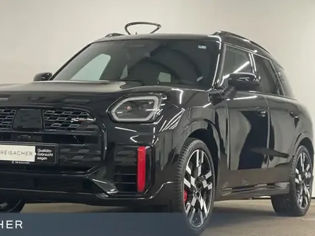 MINI John Cooper Works Countryman