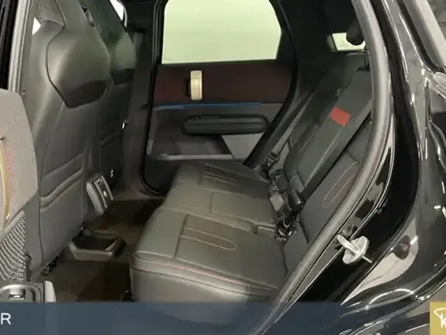 MINI John Cooper Works Countryman