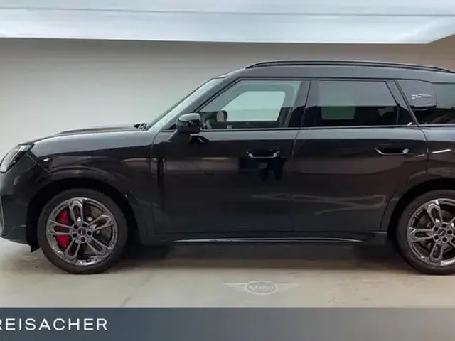 MINI John Cooper Works Countryman