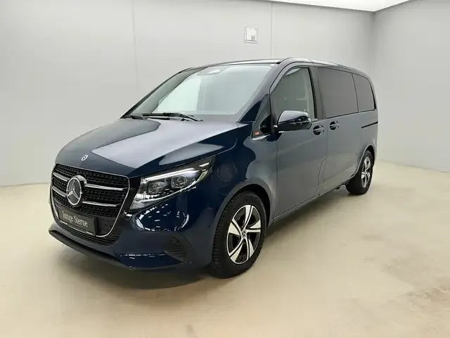 Mercedes-Benz V 220