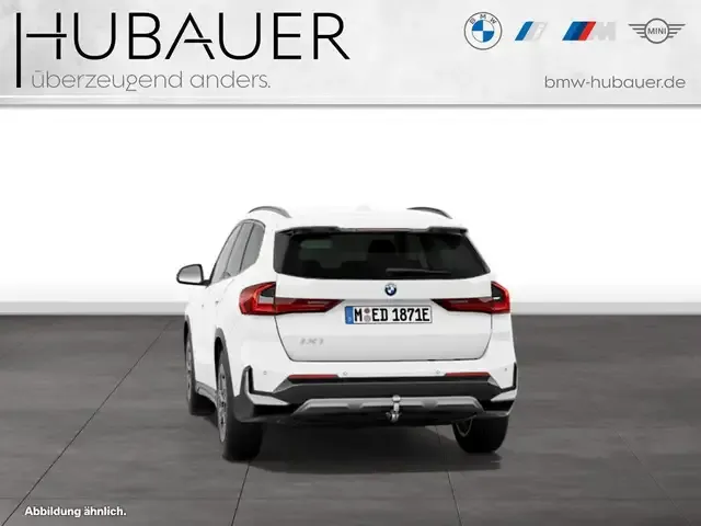 BMW iX1