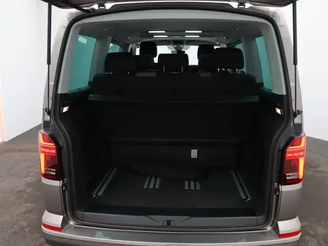 Volkswagen T6.1 Multivan