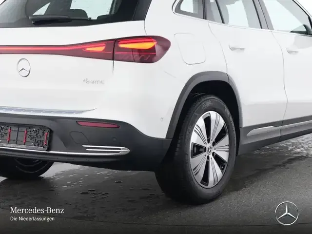 Mercedes-Benz EQA 300