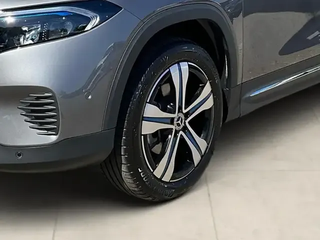 Mercedes-Benz EQB 250