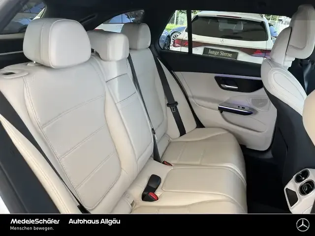 Mercedes-Benz C 180