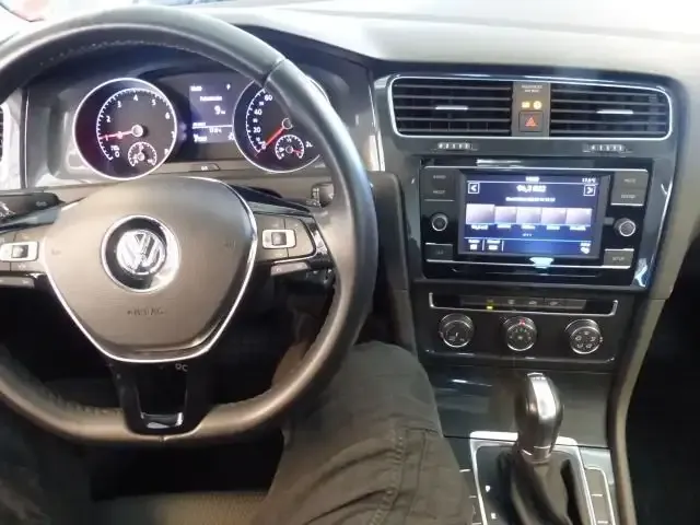Volkswagen Golf Variant