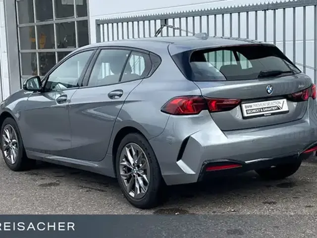 BMW 120