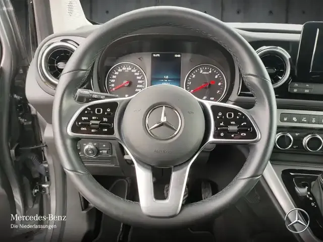 Mercedes-Benz T-Class
