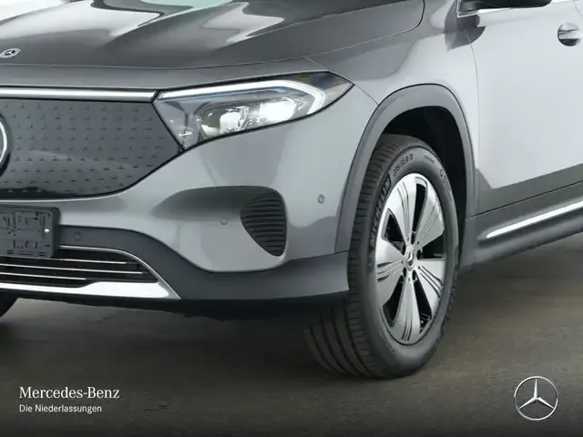 Mercedes-Benz EQB 250