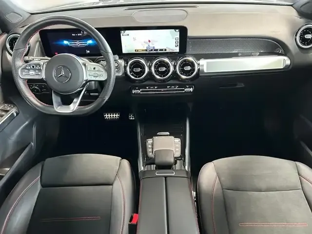 Mercedes-Benz GLB 180
