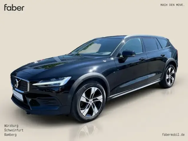 Volvo V60 Cross Country