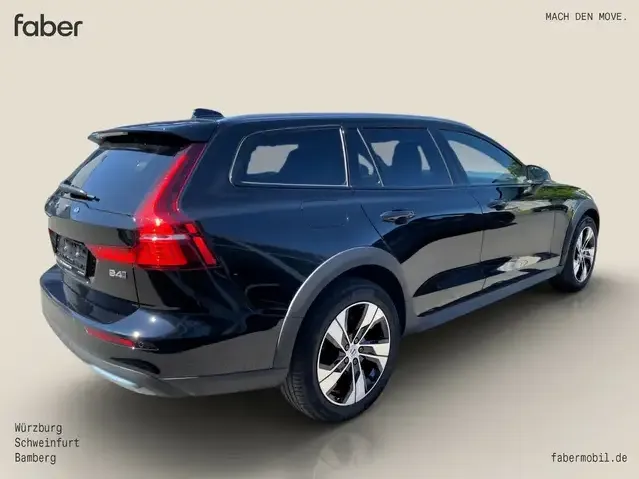 Volvo V60 Cross Country