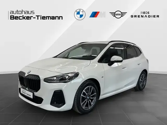 BMW 220