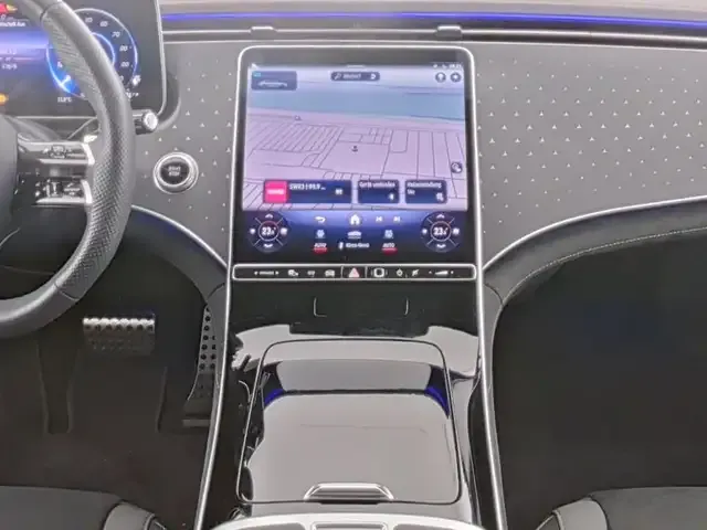 Mercedes-Benz EQE 350