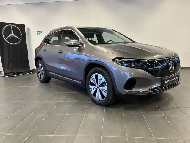 Mercedes-Benz EQA 300