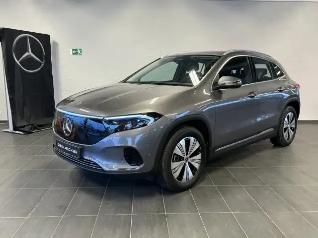Mercedes-Benz EQA 300