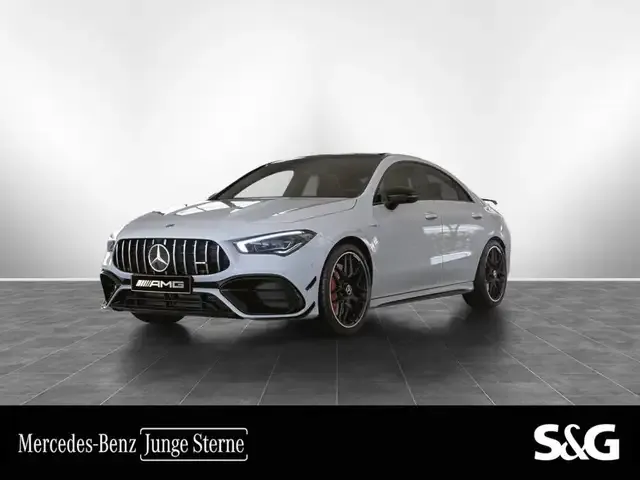 Mercedes-Benz CLA 45 AMG
