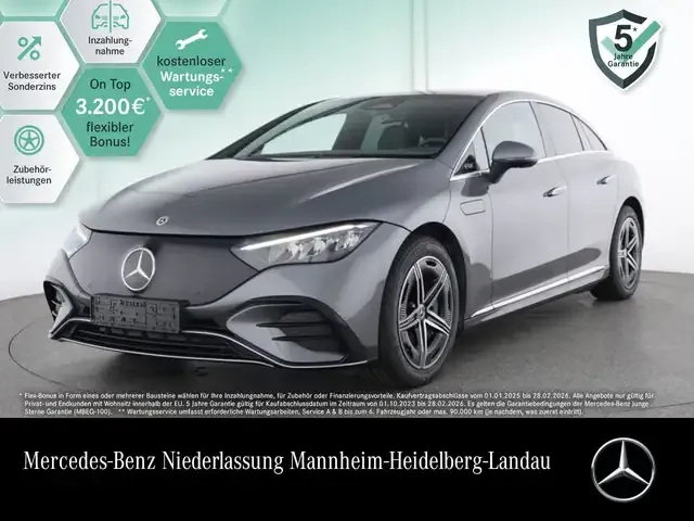Mercedes-Benz EQE 300