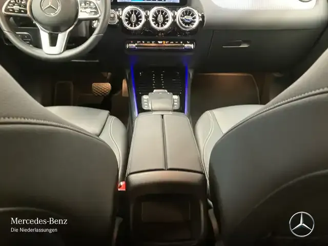 Mercedes-Benz EQA 250