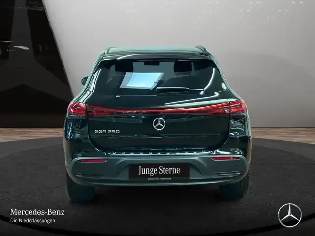 Mercedes-Benz EQA 250