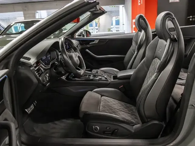Audi S5