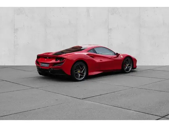 Ferrari F8 Tributo