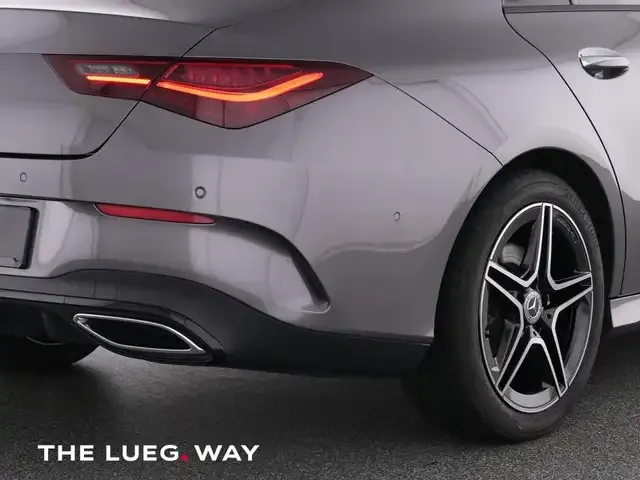 Mercedes-Benz CLA 200