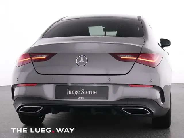 Mercedes-Benz CLA 200