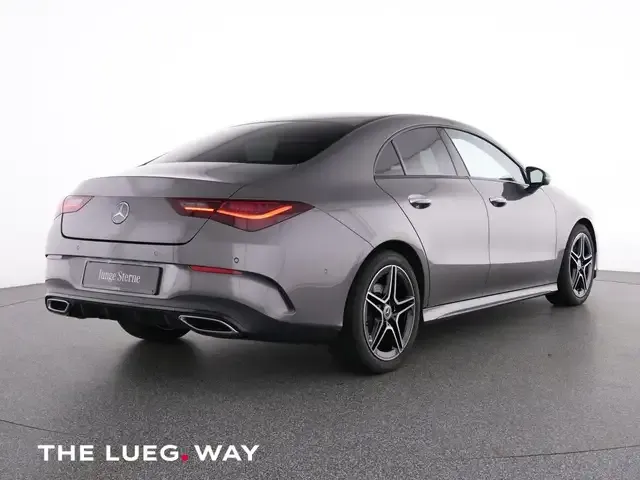 Mercedes-Benz CLA 200