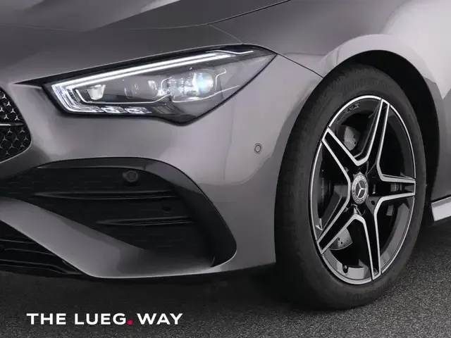 Mercedes-Benz CLA 200